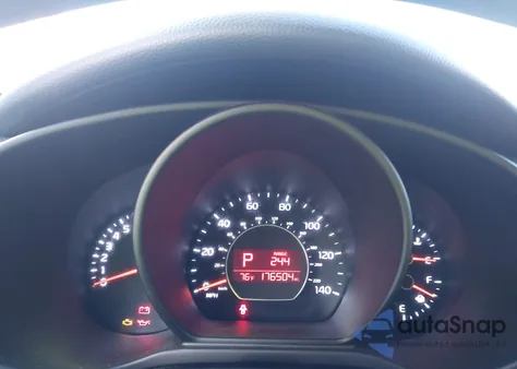 2015 Kia Soul + from USA, damaged, VIN KNDJP3A51F7202535